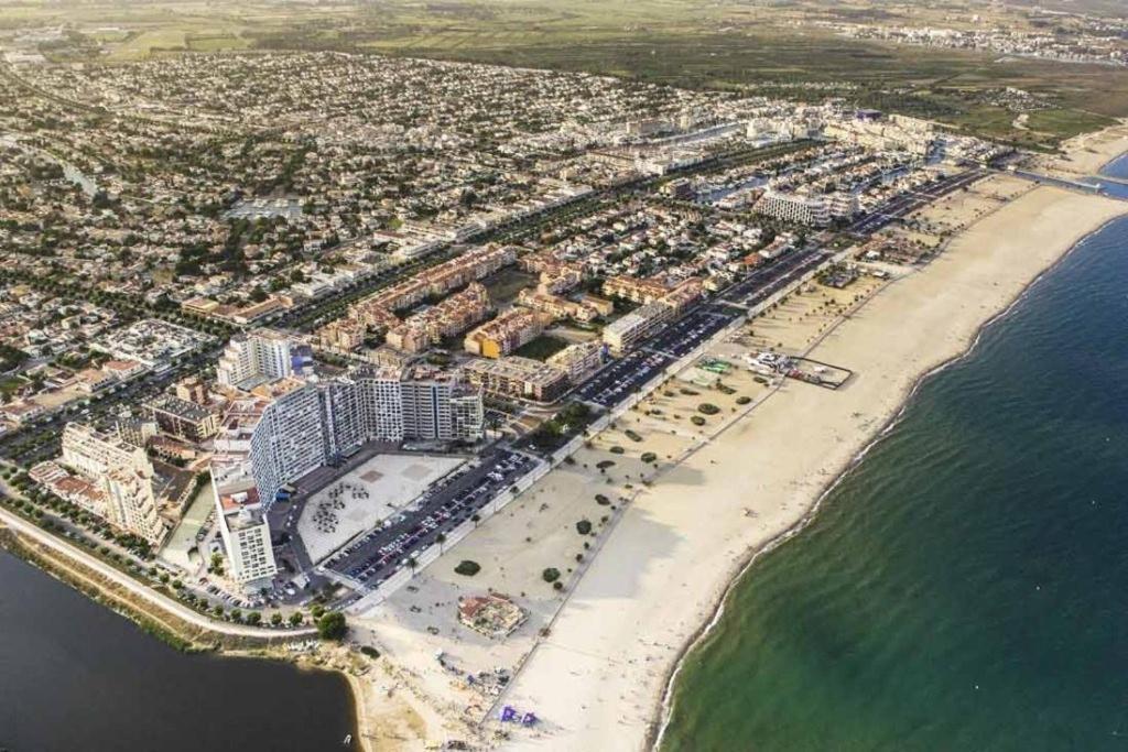 Costa Brava Acollidor Apartament Amb Gran Terrassa Per A 3 Persones Castello  D'Empuries Eksteriør billede