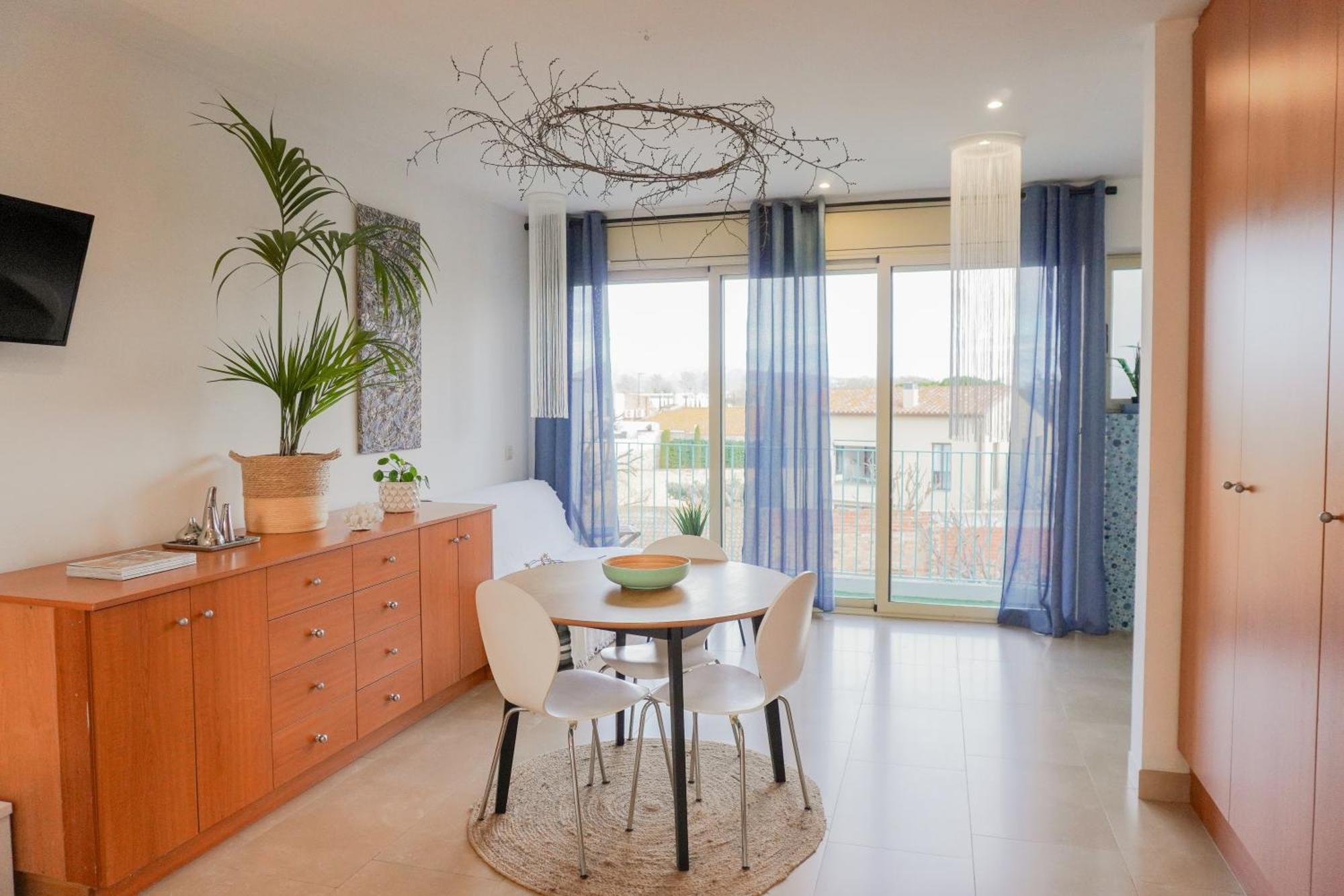 Costa Brava Acollidor Apartament Amb Gran Terrassa Per A 3 Persones Castello  D'Empuries Eksteriør billede